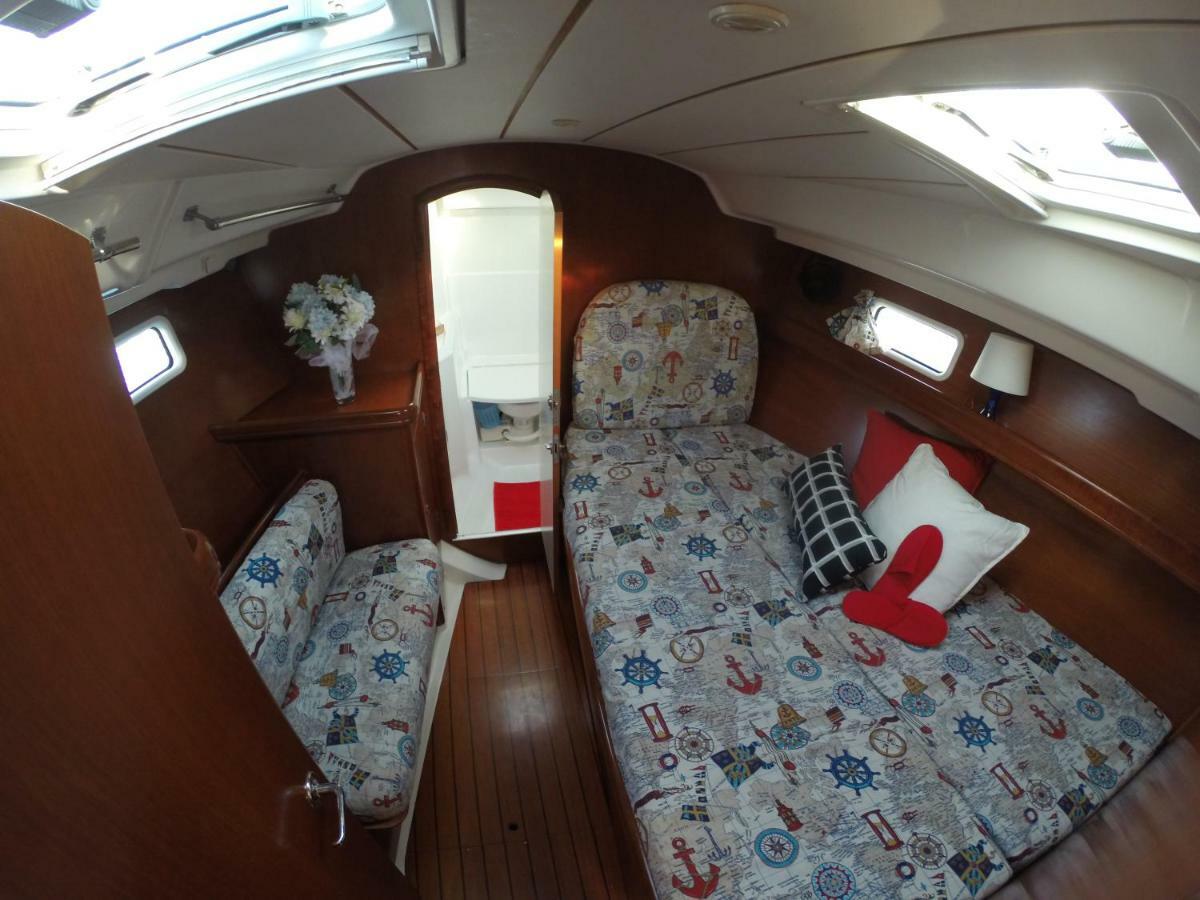 Yacht Suite مارينا دي غروسيتو المظهر الخارجي الصورة