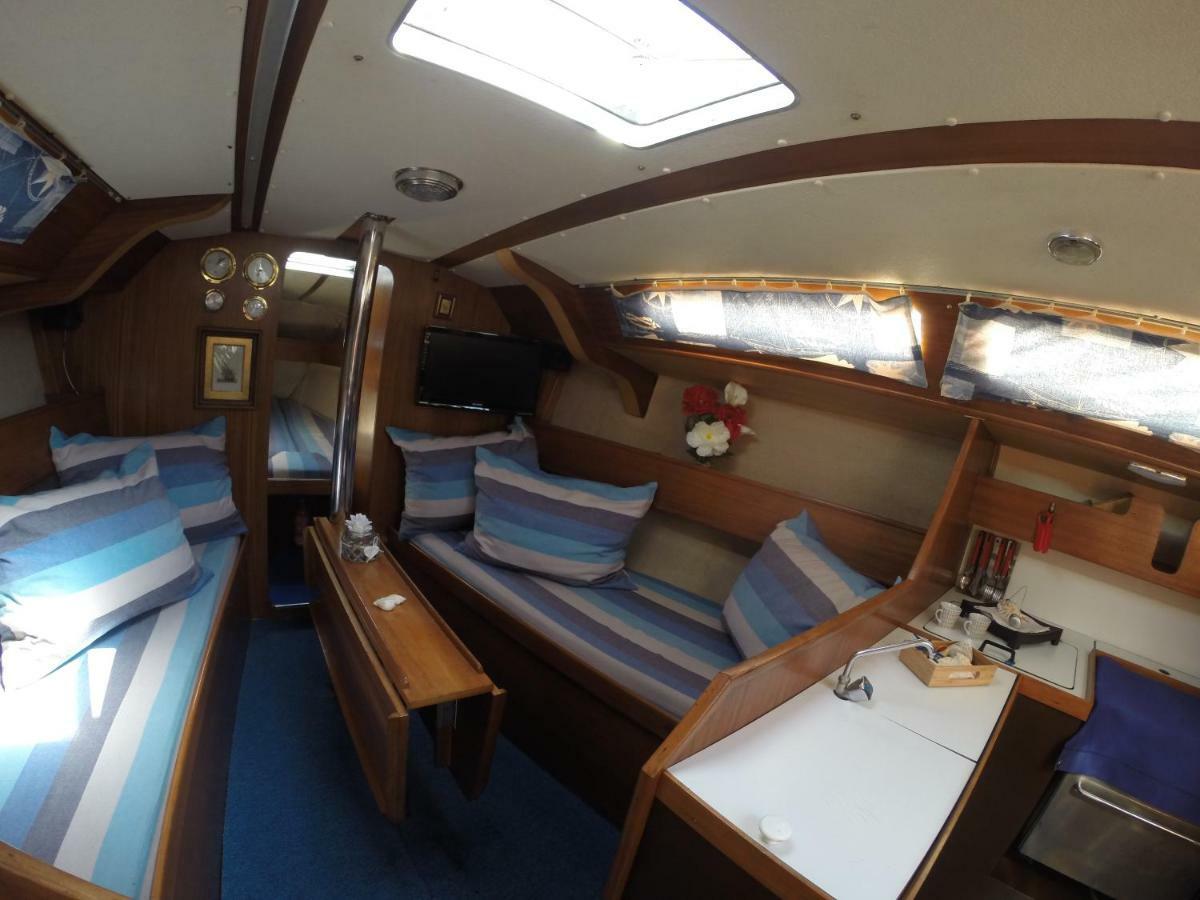 Yacht Suite مارينا دي غروسيتو المظهر الخارجي الصورة