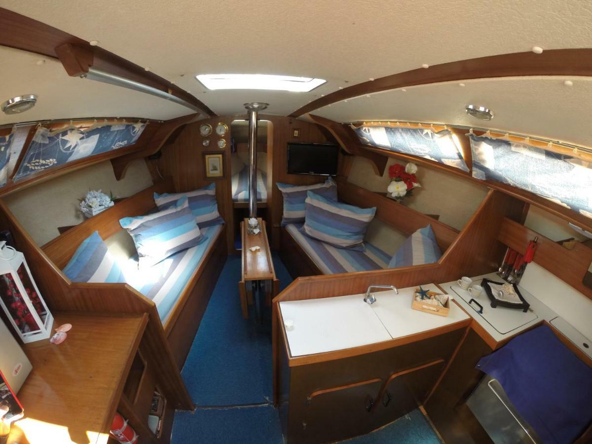 Yacht Suite مارينا دي غروسيتو المظهر الخارجي الصورة