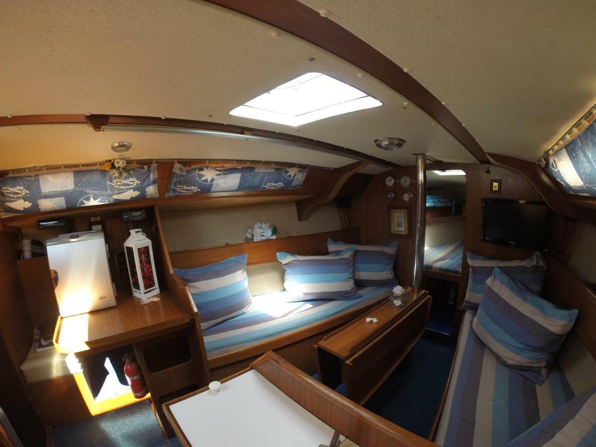 Yacht Suite مارينا دي غروسيتو المظهر الخارجي الصورة