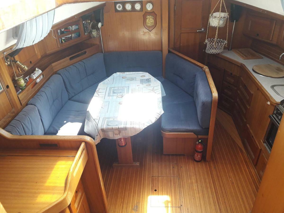 Yacht Suite مارينا دي غروسيتو المظهر الخارجي الصورة
