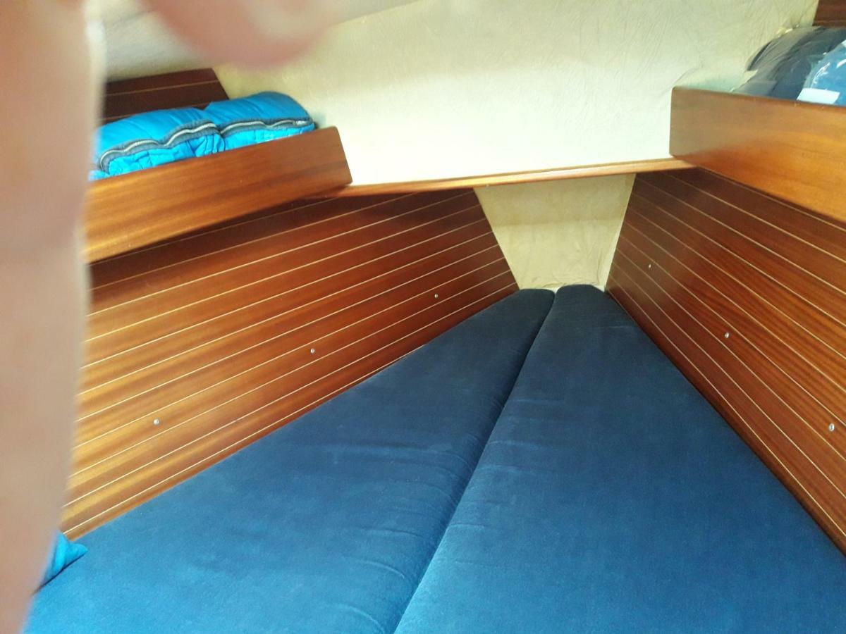 Yacht Suite مارينا دي غروسيتو المظهر الخارجي الصورة