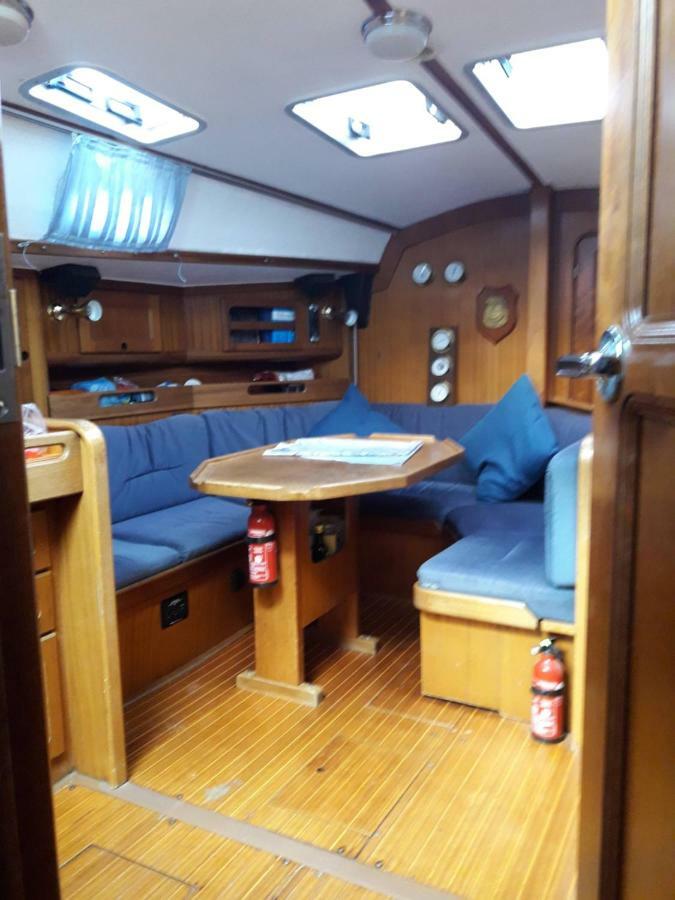 Yacht Suite مارينا دي غروسيتو المظهر الخارجي الصورة